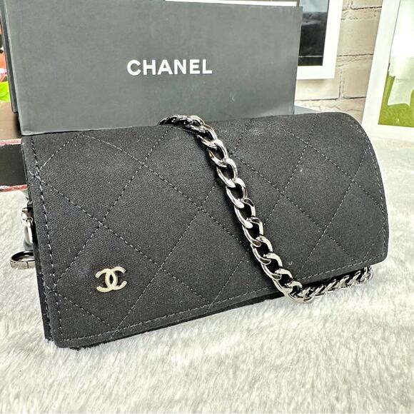 Chanel black canvas cloth sunglass case crossbody - Picture 1 of 11